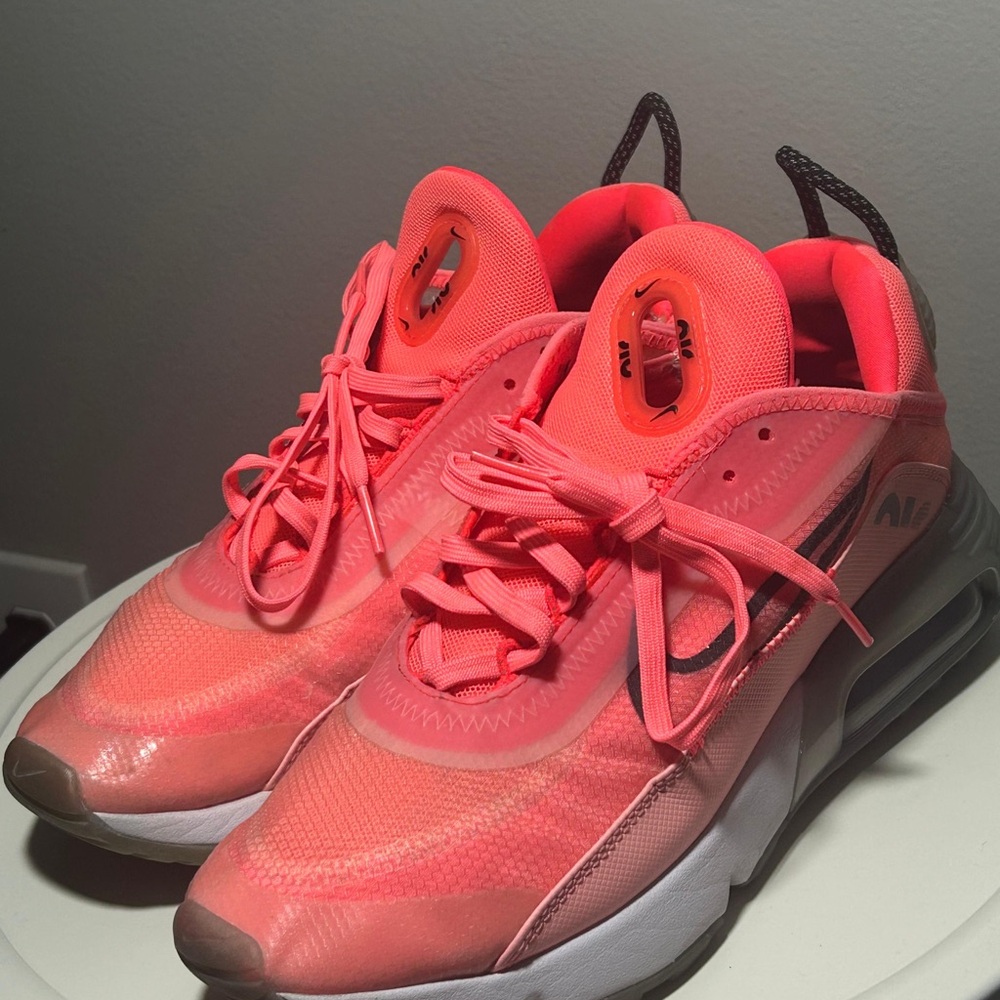 Nike Air Max 2090 'Lava Glow